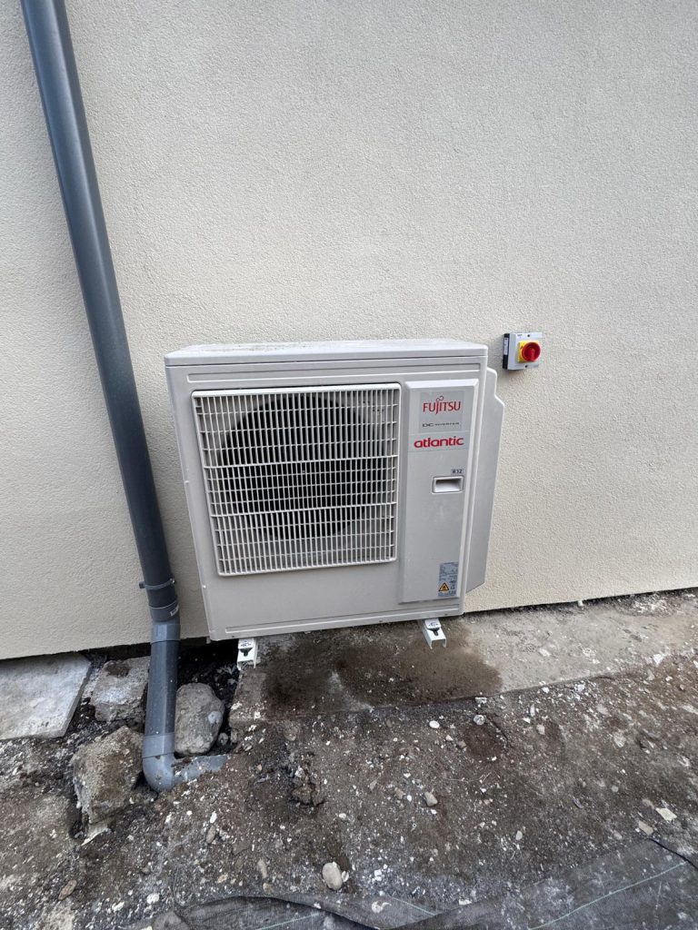 WhatsApp Image 2025-03-24 at 10.12.14